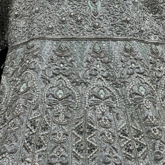 Turquoise wedding dresses size large hand embroidery - Picture 5 of 5